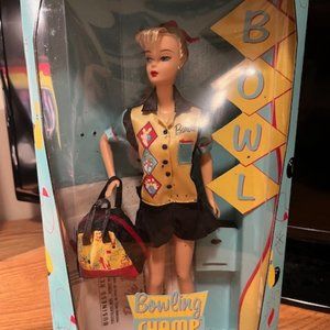 Bowling Champ Barbie Mattel - Collector Edition.